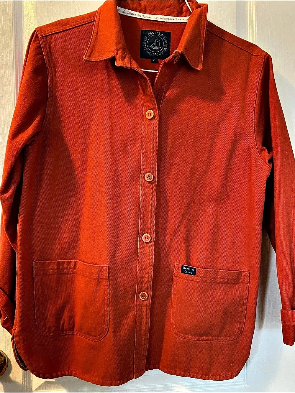 Tresors des Oceans Button Down Shirt in Orange Size XL Like New
